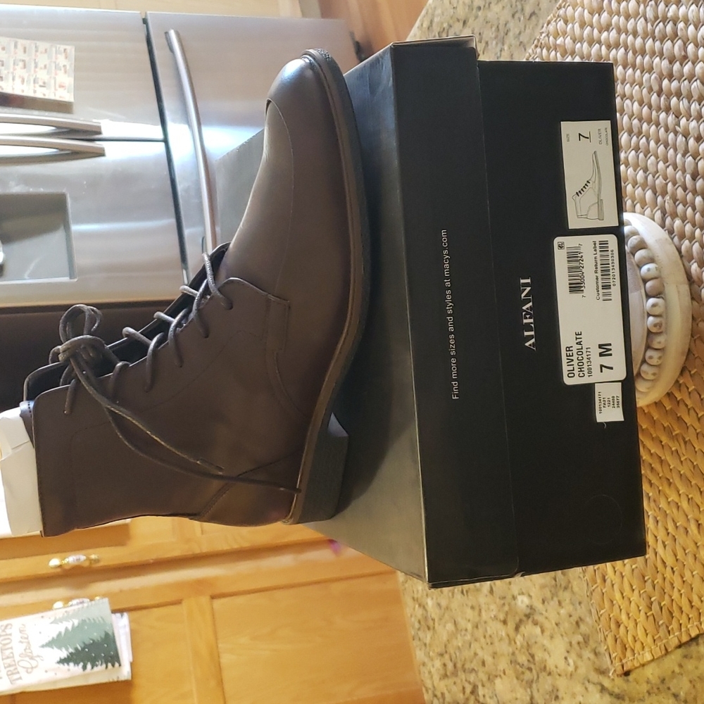 Alfani Oliver Chocolate Size 7 New